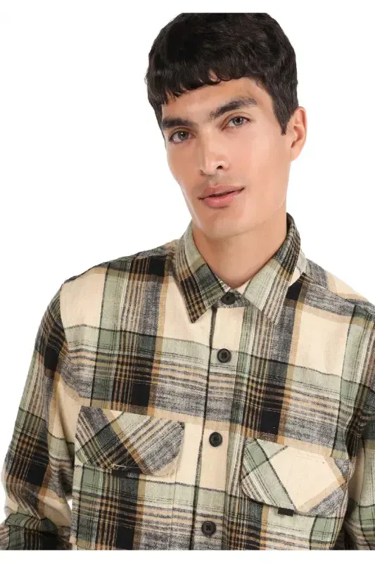 Мужская рубашка с длинным рукавом в клетку зеленого цвета (Regular Fit) - 4