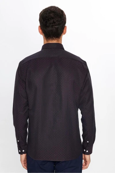 Мужская рубашка с классической посадкой, обычного кроя, с длинным рукавом, хлопковая, легкая в глажке, с армированными деталями, бордовая, с пуговицами, воротник-стойка - 4