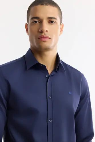 Мужская синяя рубашка с классическим воротником из 100% хлопкового сатина Slim Fit B002006 - AVVA (1)