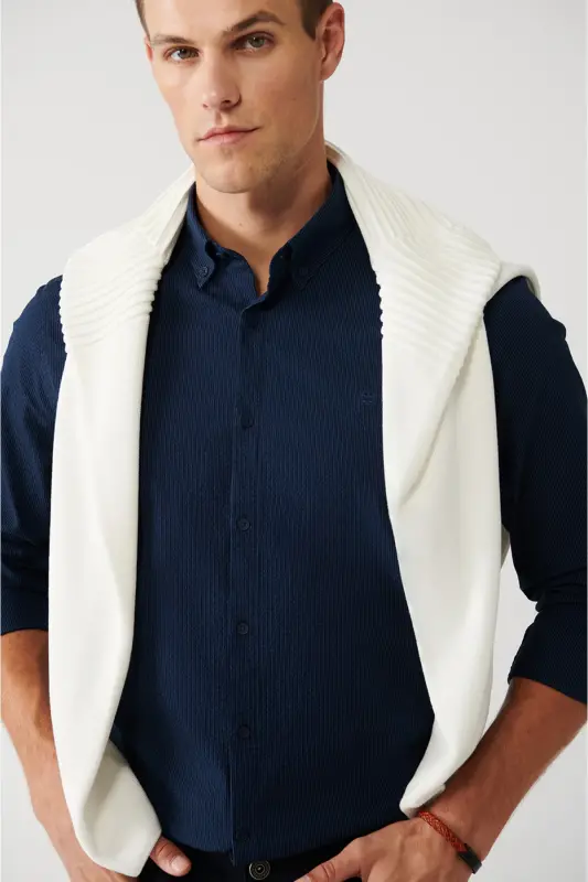 Мужская синяя рубашка с отложным воротником в полоску из хлопка с легкой глажкой Slim Fit A32y2098 - AVVA