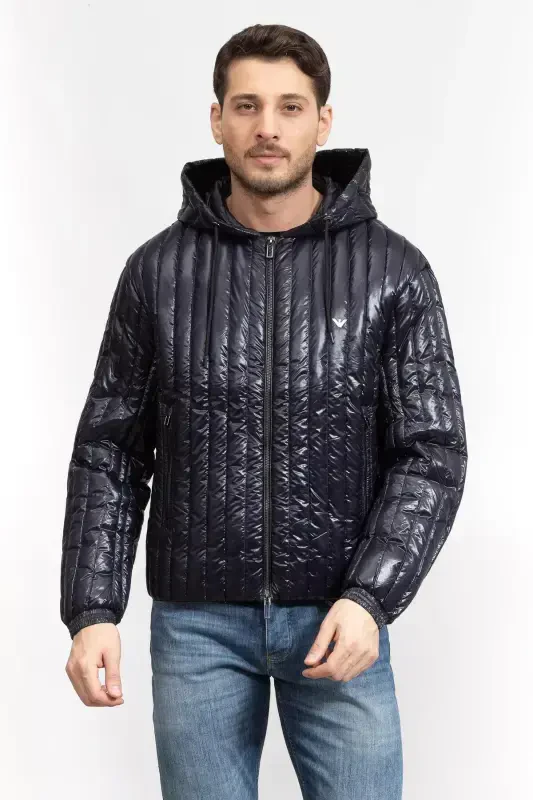 Мужская Синяя Стеганая Куртка с Капюшоном на Молнии с Деталями Бренда 6R1B79 1NKZZ-0920-Синий - EMPORIO ARMANI