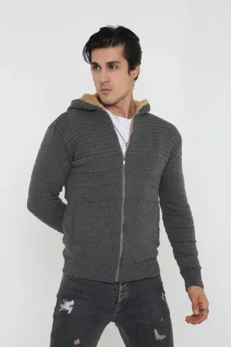 Мужская спортивная куртка с капюшоном на меху - 4