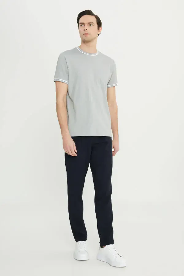 Мужская светло-серая хлопковая футболка Slim Fit с круглым вырезом - 2