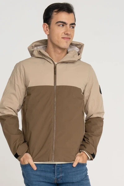 Мужская водонепроницаемая куртка с капюшоном Aiden - JACK & JONES