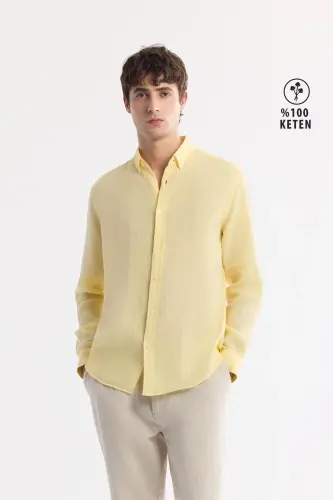 Мужская желтая льняная рубашка с отложным воротником Comfort Fit B002191 