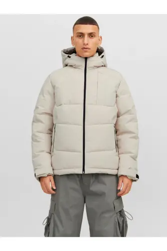 Мужская зимняя куртка оверсайз с капюшоном Jack&Jones Minimalist — Off White - 1