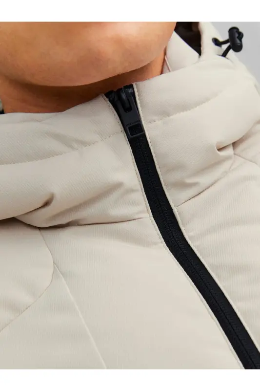Мужская зимняя куртка оверсайз с капюшоном Jack&Jones Minimalist — Off White - 6