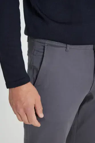Мужские антрацитовые зауженные эластичные хлопковые брюки чинос Slim Fit - антрацит - 5