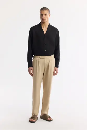 Мужские бежевые Relaxed Fit классические брюки с деталями на погонах, 1% - AVVA (1)