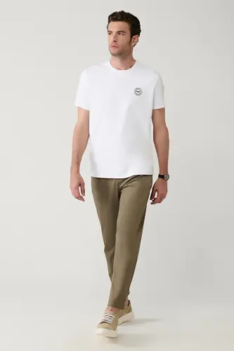 Мужские брюки в стиле Relaxed Fit с классической посадкой в светло-хаки Pagos A41Y3037 