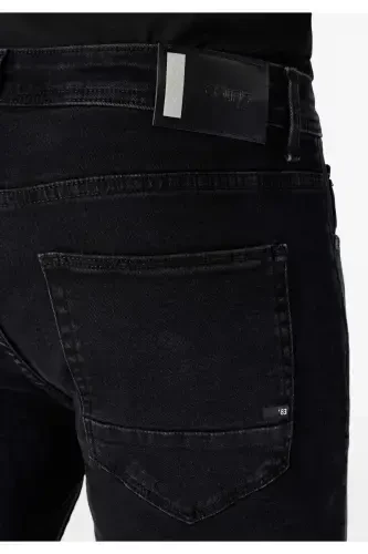 Мужские джинсовые брюки 044 Karl Regular Fit с низкой посадкой и прямым кроем - 6