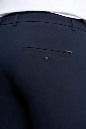 Мужские джоггеры Slim Fit темно-синего цвета с боковыми карманами и шнуровкой - 4