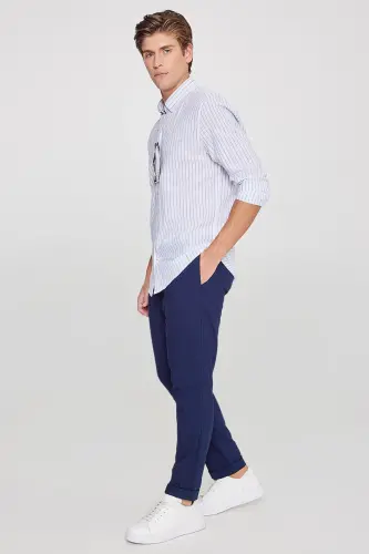 Мужские темно-синие спортивные брюки Slim Fit с удобной посадкой, кулиской на талии и боковыми карманами - темно-синие 