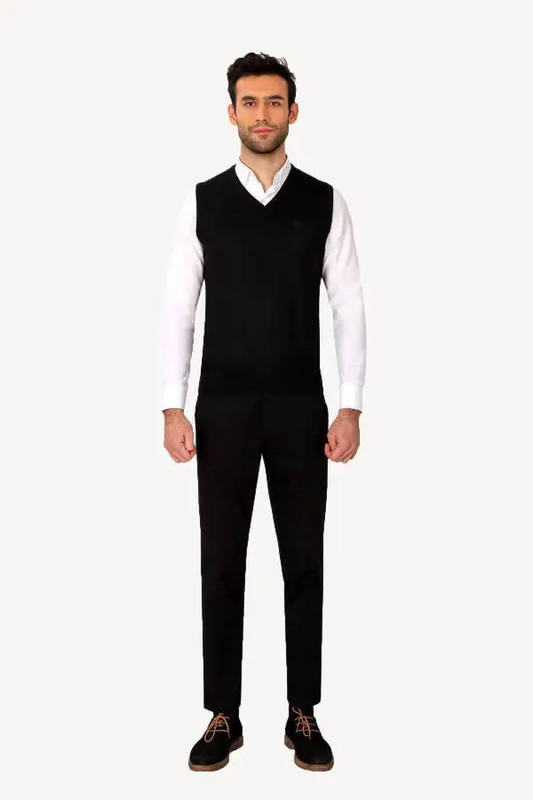 Мужской черный классический шерстяной свитер с V-образным вырезом - 2