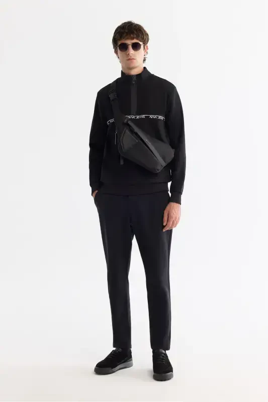 Мужской черный хлопковый свитшот с принтом на молнии и воротником-стойкой - 5