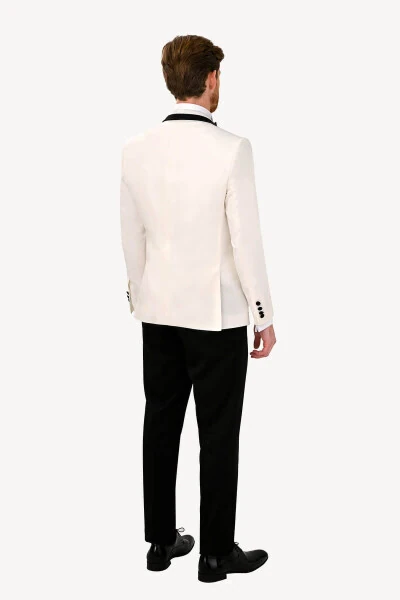 Мужской кремовый костюм-тройка в стиле slim fit с жилетом и шалевым воротником - 13