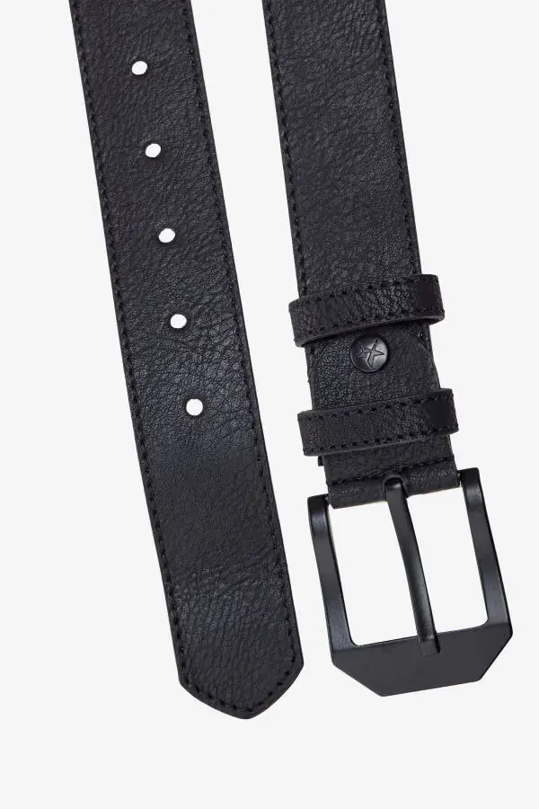 Мужской набор из 2 кожаных ремней с черным и коричневым цветом в специальной деревянной подарочной коробке, для жениха - 4