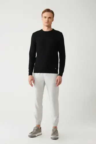 Мужской свитер из шерсти черного цвета - 7