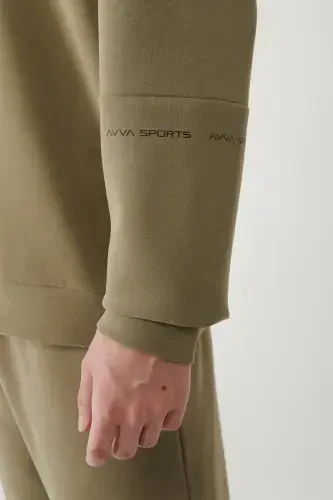 Мужской свитер с круглым вырезом и принтом хаки - 5