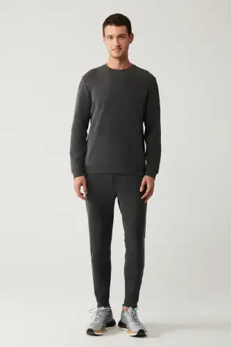 Мужской свитшот с воротником-поло антрацитового цвета - 6