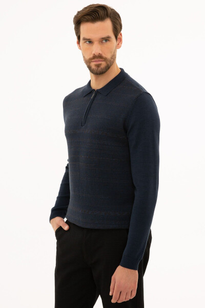 Мужской темно-синий трикотажный свитер Slim Fit - 3