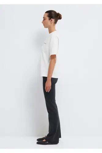MV Printed Ecru T-shirt Regular Fit / Regular Cut - 5