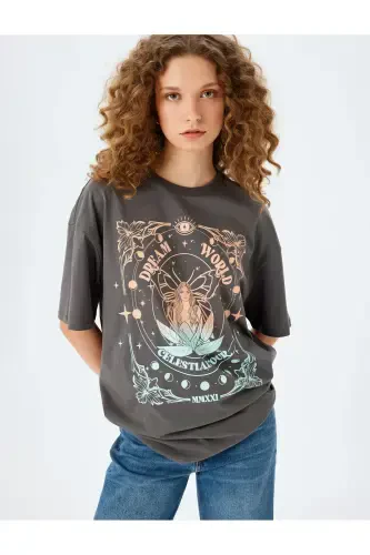 Mystic Print Short Sleeve Crew Neck Oversize T-Shirt - 1