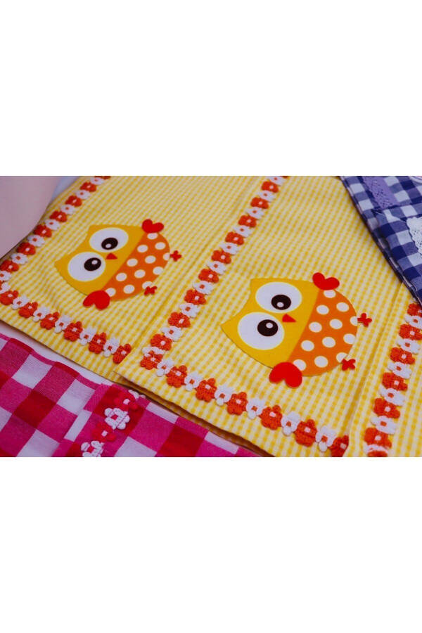 Нагрудник для кормления девочки - 5