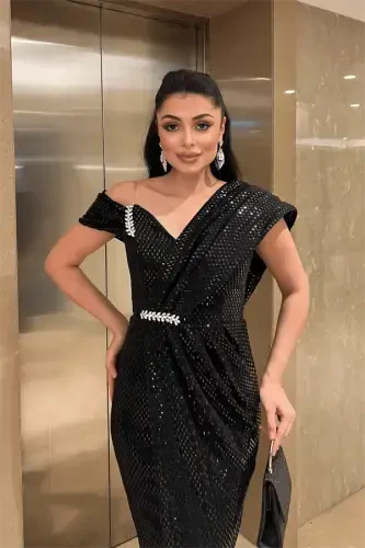 Naqshli tangachali matodan tikilgan dizaynerlik libosi - QORA - 3