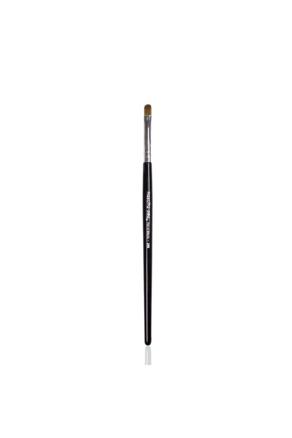 Nascita Pro Plus Lip Brush - 3