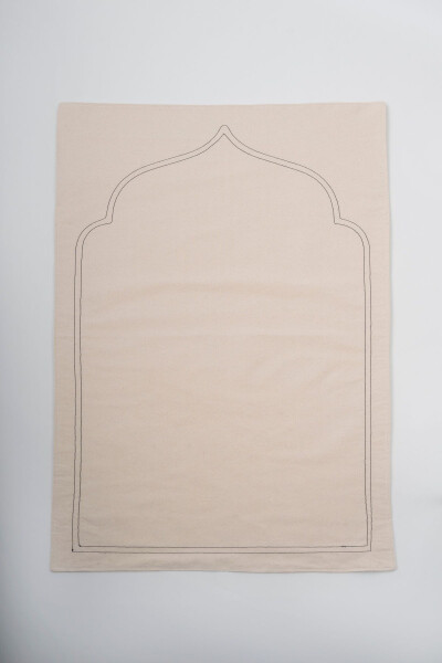 Natural linen, soft filled, plain prayer rug. - 9