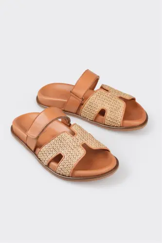 Натуральные женские плоские шлёпанцы - ELLE SHOES (1)