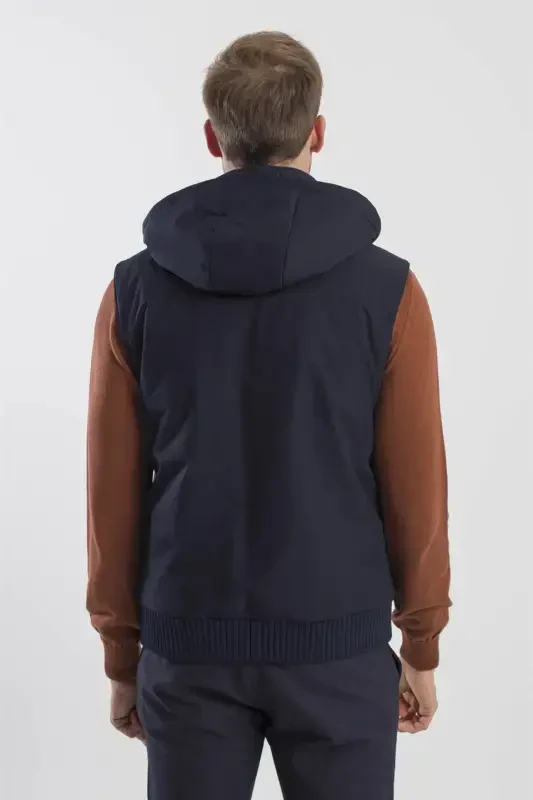 Navy Blue Comfort Fit Patterned Removable Hooded Gilet - 4