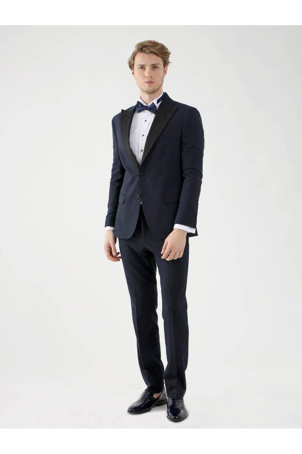 Navy Blue Men's Slim Fit Plain Pointed Collar Tuxedo Suit - 92401 - 12