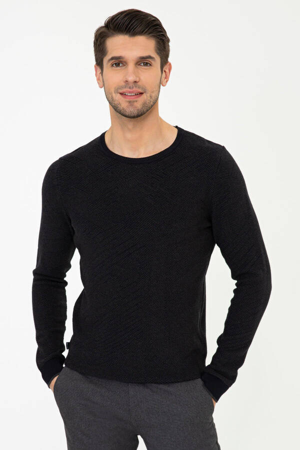 Navy blue men's sweater - 3
