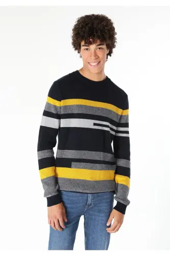 Navy Blue Men's Sweater (Cl1060910) - 1