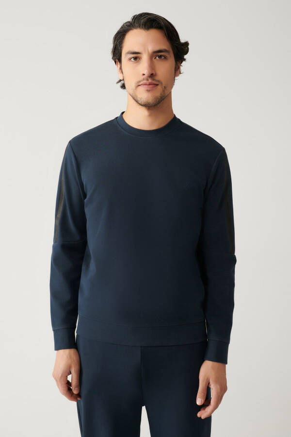 Navy Blue Printed Sweatshirt - 7