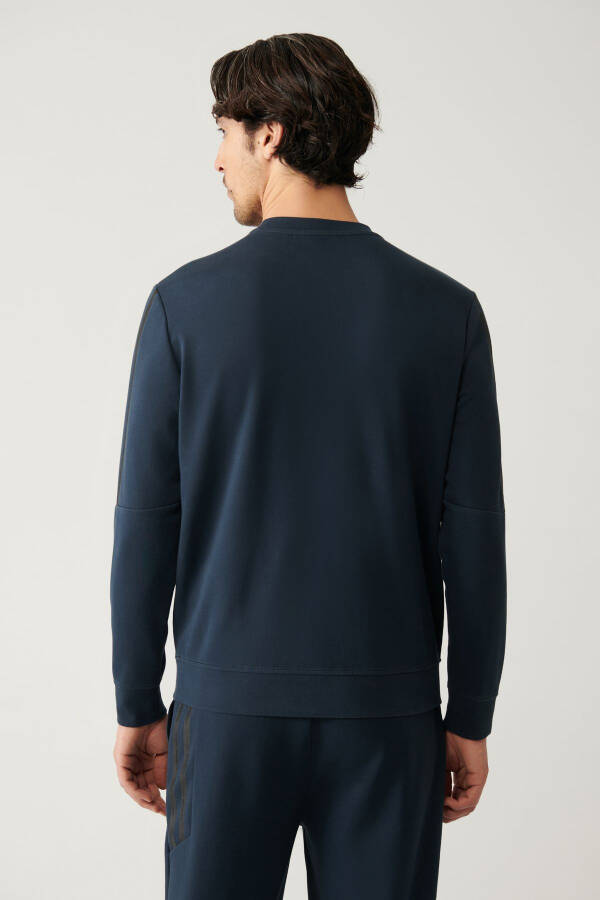 Navy Blue Printed Sweatshirt - 4