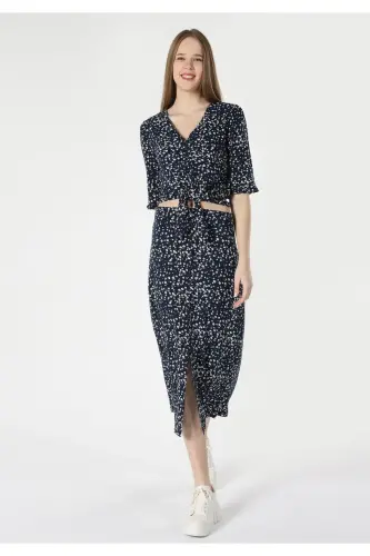 Navy blue printed women's short sleeve shirt - 3