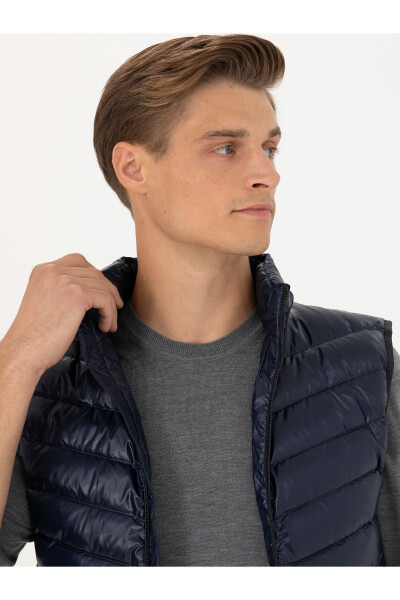 Navy blue puffer vest - CACHAREL (1)