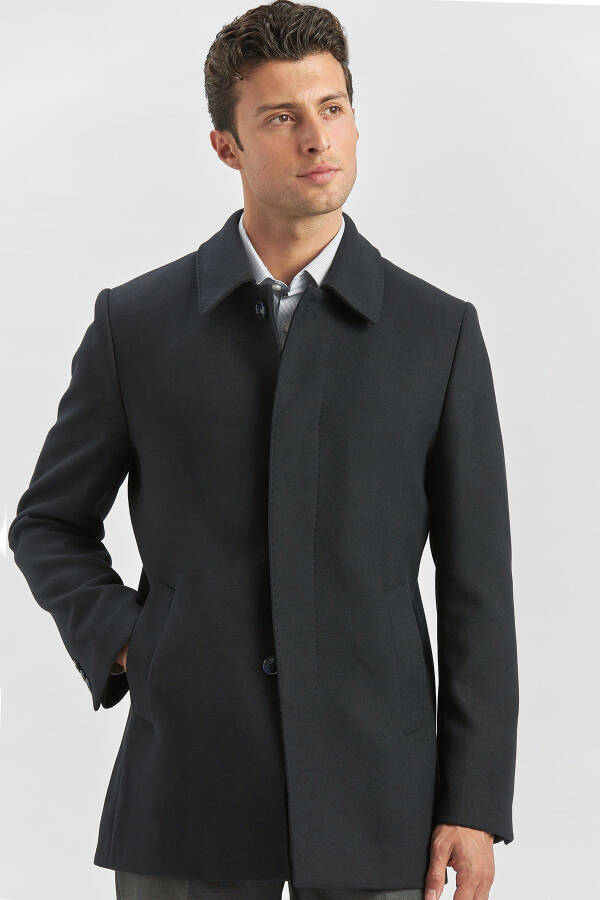 Navy blue, quilted lining, relaxed fit, classic coat. - 14