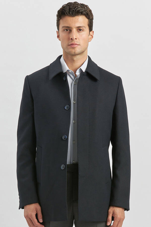 Navy blue, quilted lining, relaxed fit, classic coat. - 17