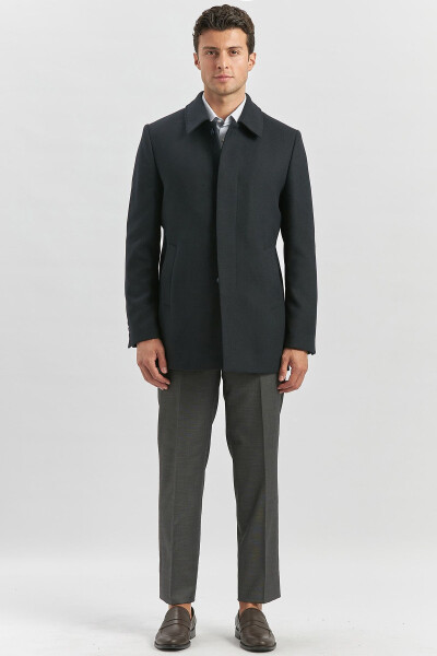 Navy blue, quilted lining, relaxed fit, classic coat. - 18