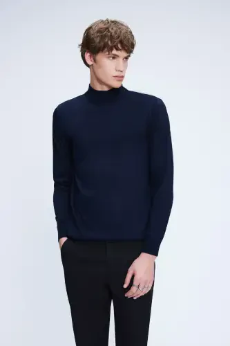 Navy Blue Regular Fit Plain Turtleneck Woolen - 1