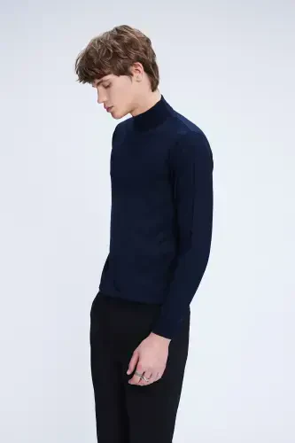 Navy Blue Regular Fit Plain Turtleneck Woolen - 3