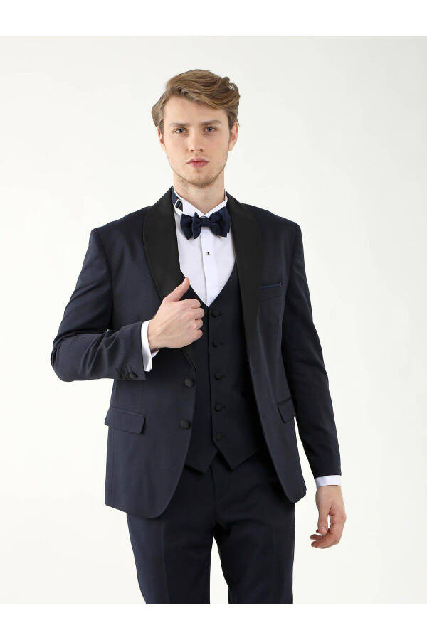 Navy Blue Slim Fit Plain Pointed Collar Tuxedo Suit - 1