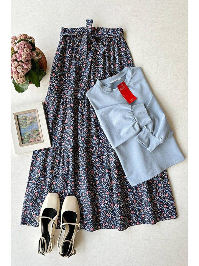 Navy Blue Small Flower Layered Skirt & Baby Blue 2 Yarn Crop Set - 1