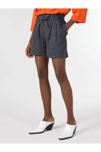 Navy blue women's shorts - 5