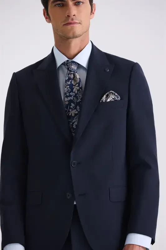 Navy Classic Fit Peak Lapel Wool Suit - 3