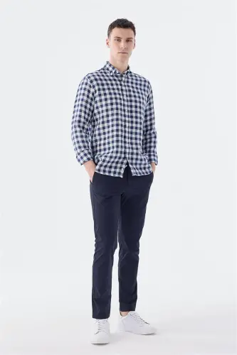 Navy Comfort Fit Checked 100% Linen Shirt - 2